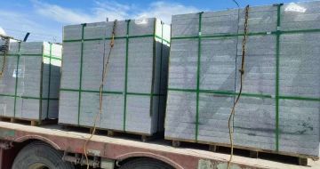 益阳 芝麻白花岗岩地铺石装车日常