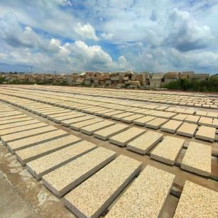 益阳 黄金麻荔枝面花岗岩石材地铺石防护中