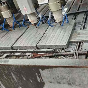 益阳 芝麻白花岗岩荔枝面盲道雕刻