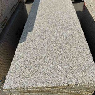 益阳 黄金麻花岗岩荔枝面毛板，半成品