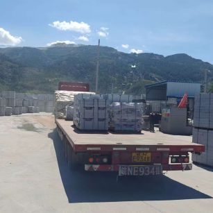 益阳 芝麻白仿形路沿石，直形路沿石