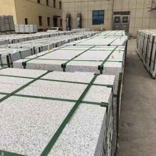 益阳 白麻花岗岩5.0公分荔枝面地铺石