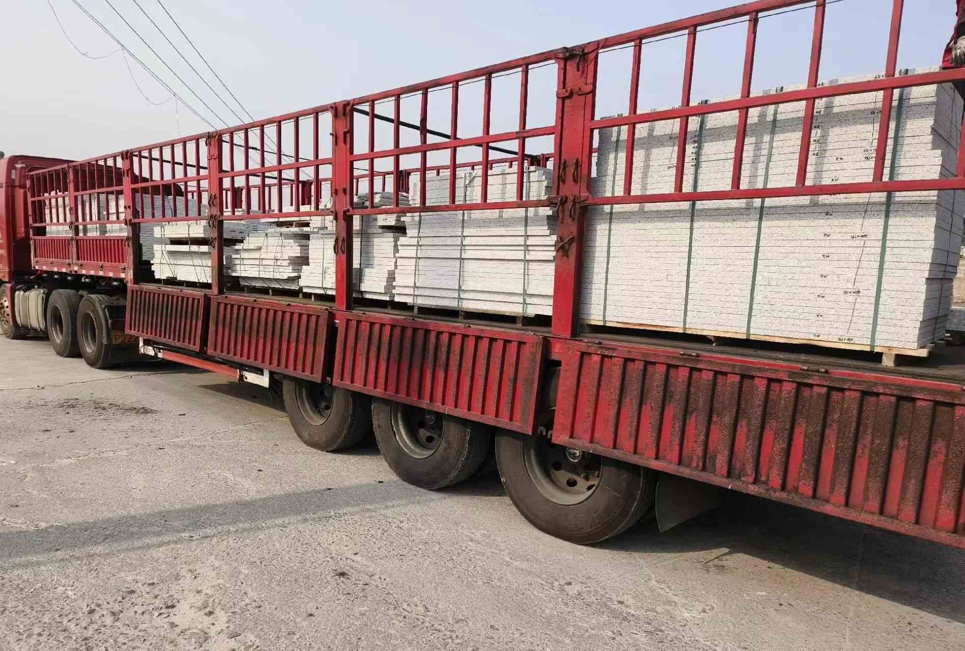 益阳 白麻荔枝面外墙干挂，工厂装车日常