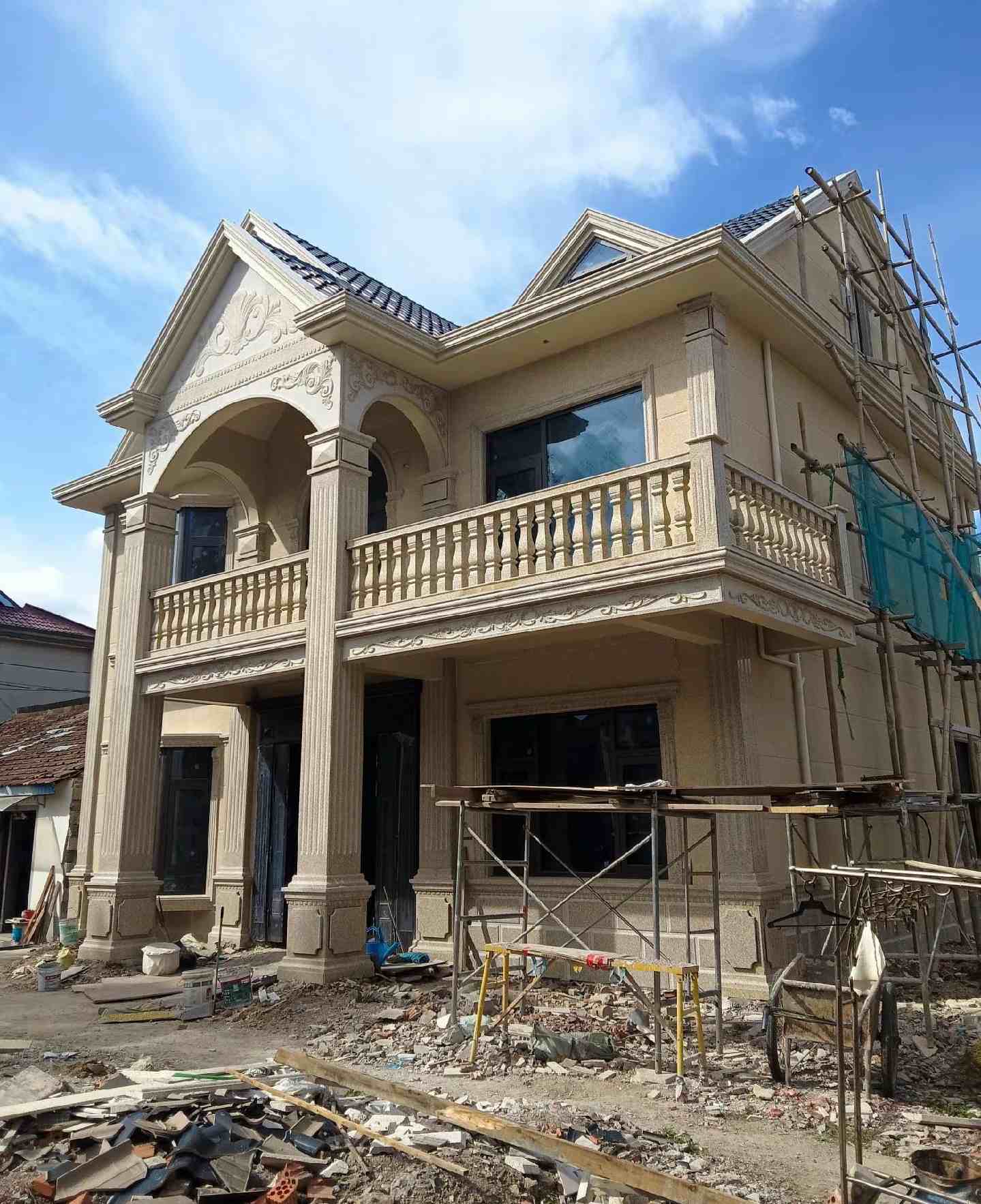 益阳 黄金麻花岗岩石材私人别墅雕花门楼柱阳台栏杆