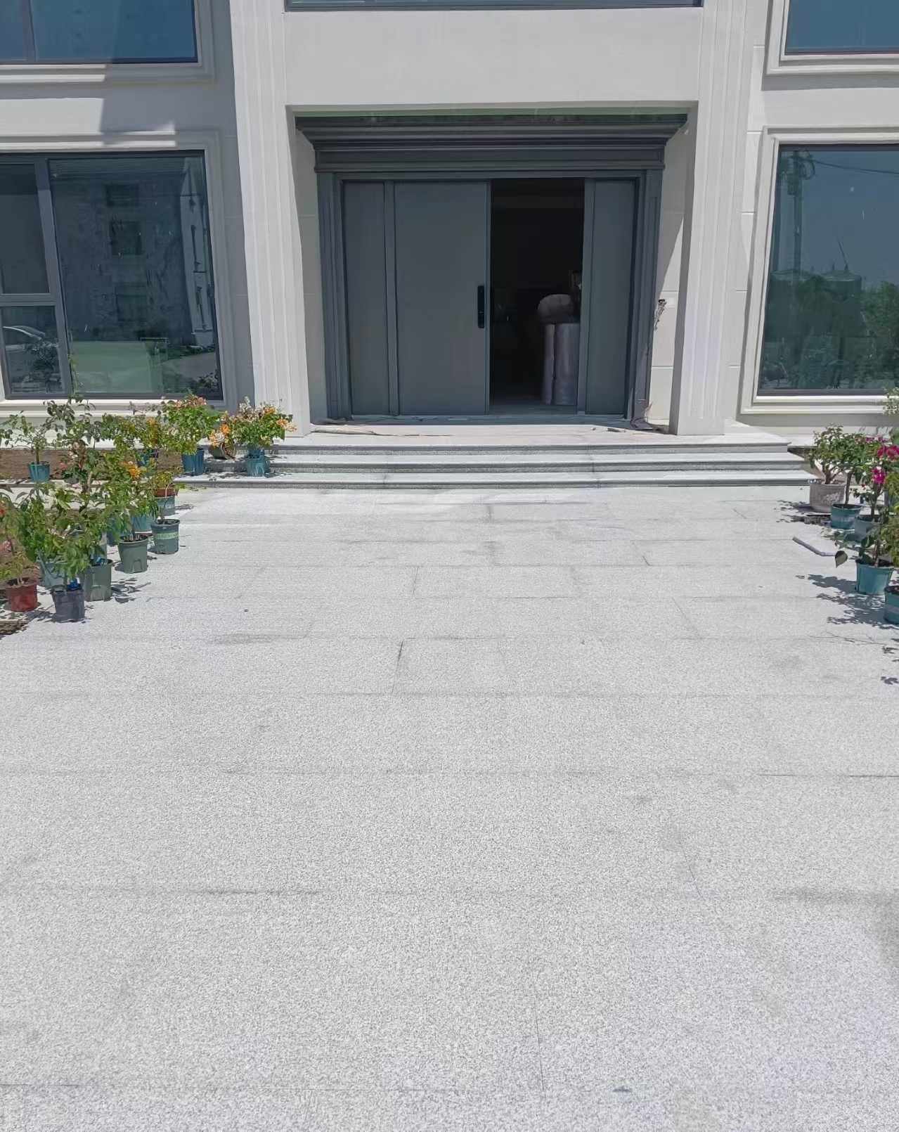 益阳 芝麻白花岗岩地铺石地面铺装