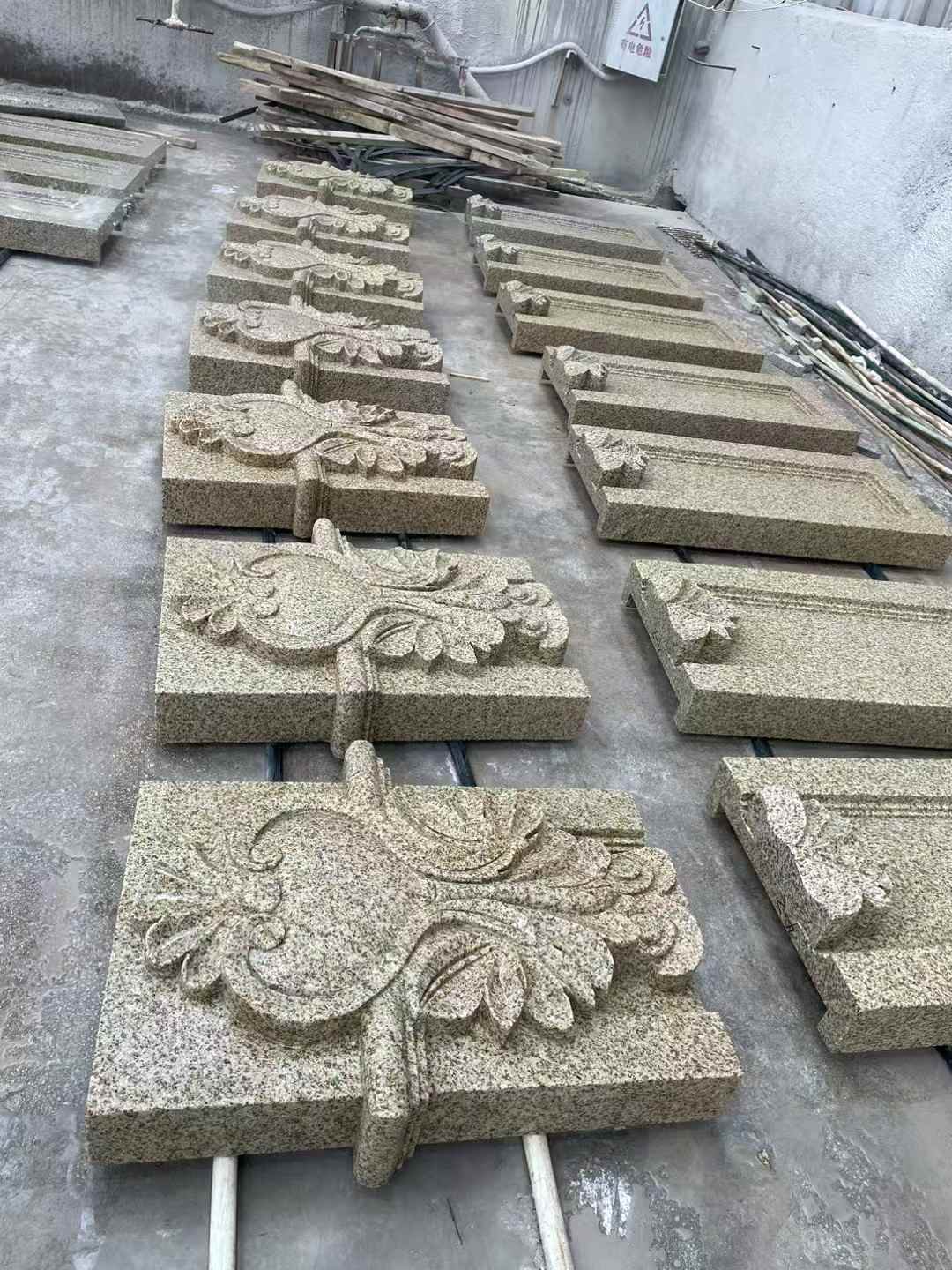 益阳 黄金麻花岗岩别墅外墙雕刻板