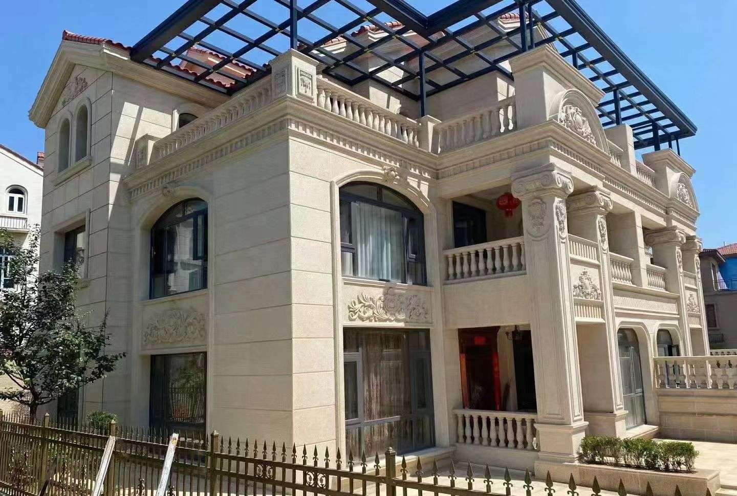 益阳 黄金麻花岗岩荔枝面别墅外墙干挂