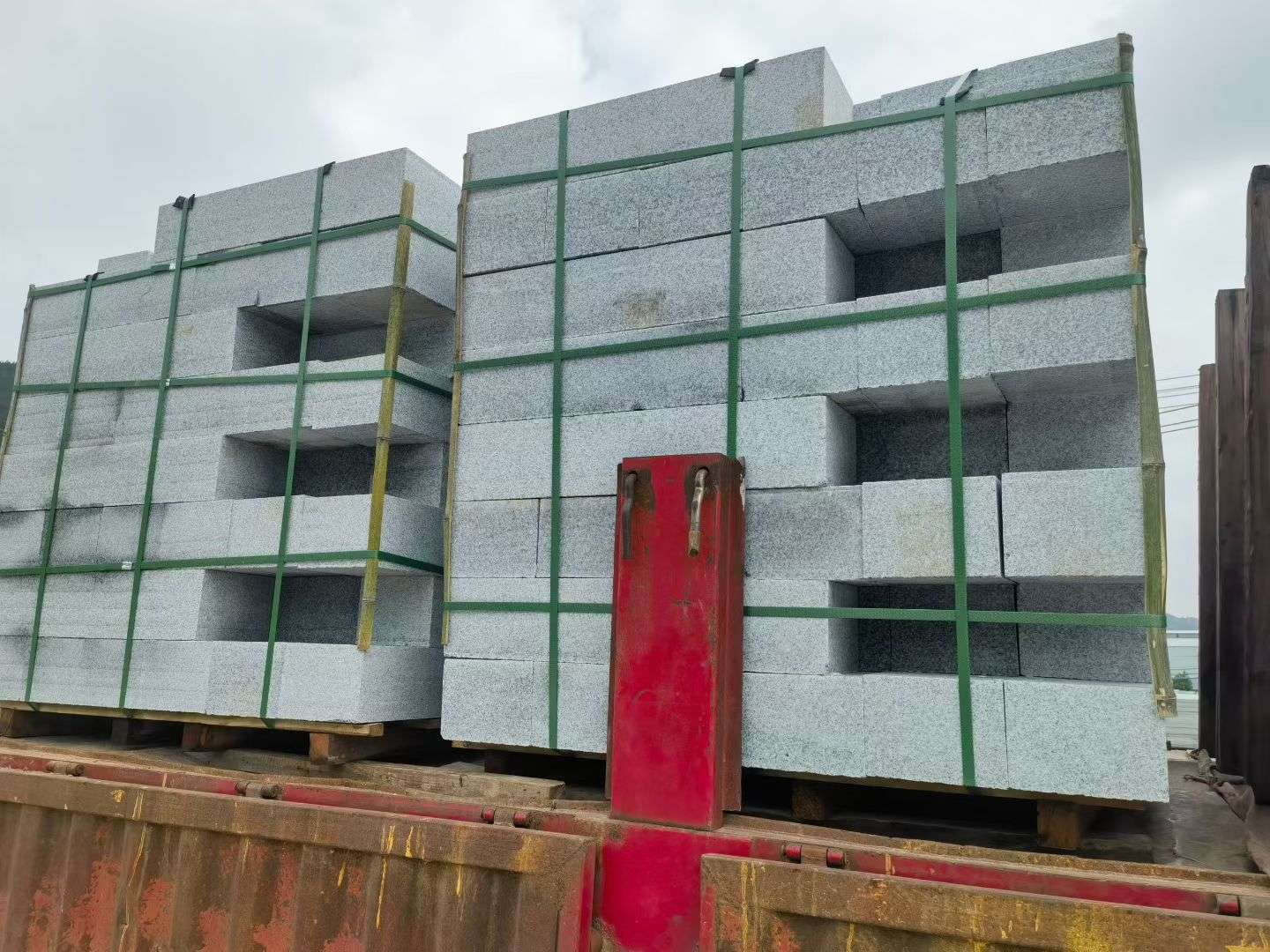 益阳 芝麻白花岗岩路沿石，平石，路侧石，马路牙子，路缘石，立缘石，平缘石等