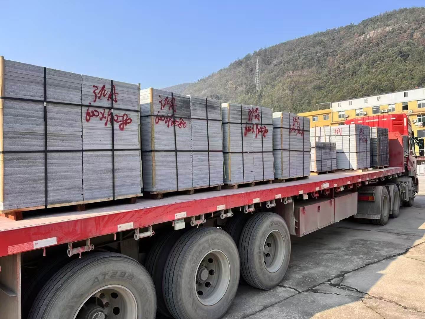 益阳 芝麻灰地铺石出货日常