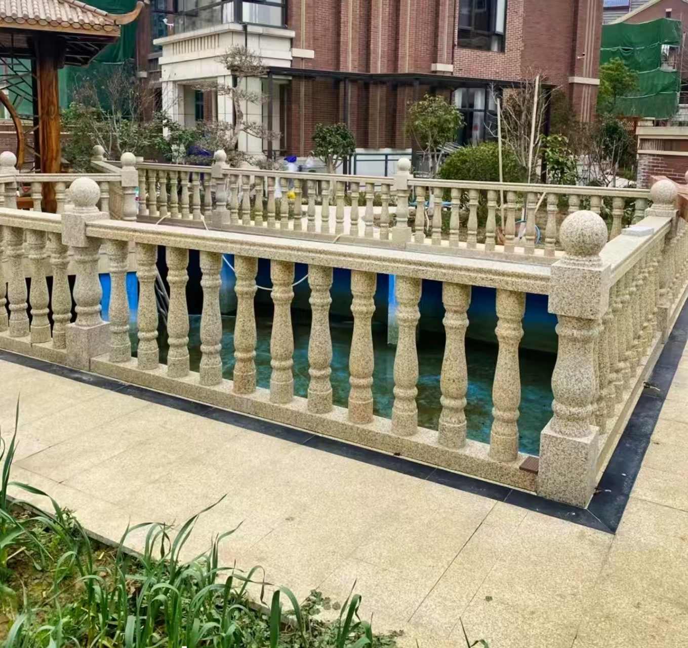 益阳黄金麻花岗岩石材栏杆，扶手，将军柱，花瓶柱