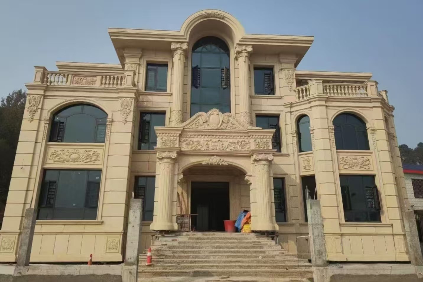 益阳 黄金麻花岗岩别墅外墙干挂